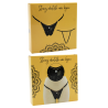 String noir en dentelle avec bijou et chaîne dorée