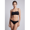 Culotte noire en dentelle avec nœud en satin