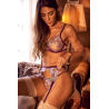 Ensemble 3 pièces rose framboise avec soutien-gorge brodé, porte-jarretelles et string - Mapalé