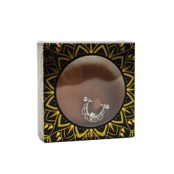Paire de cache-tétons piercing barre demi-anneau faux diamant peau foncée 