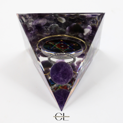 Orgonite pyramide Amethyste Métatron