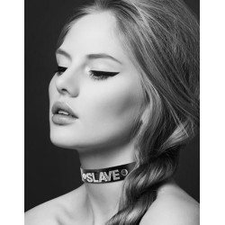 Collier en cuir noir SM avec Slave en strass 